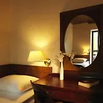 Ξενοδοχείο Garni Jadran - Sava & 3*