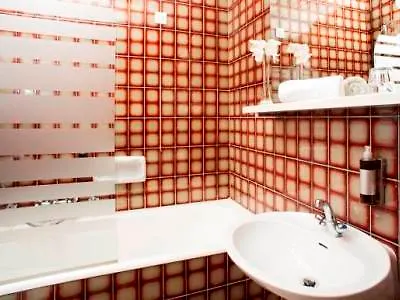 Garni Jadran - Sava & 3* Bled